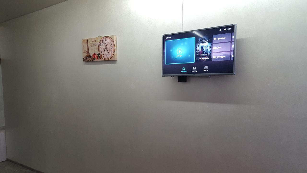 באטומי Roini Apartment מראה חיצוני תמונה