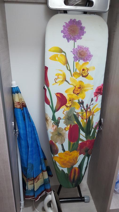 באטומי Roini Apartment מראה חיצוני תמונה